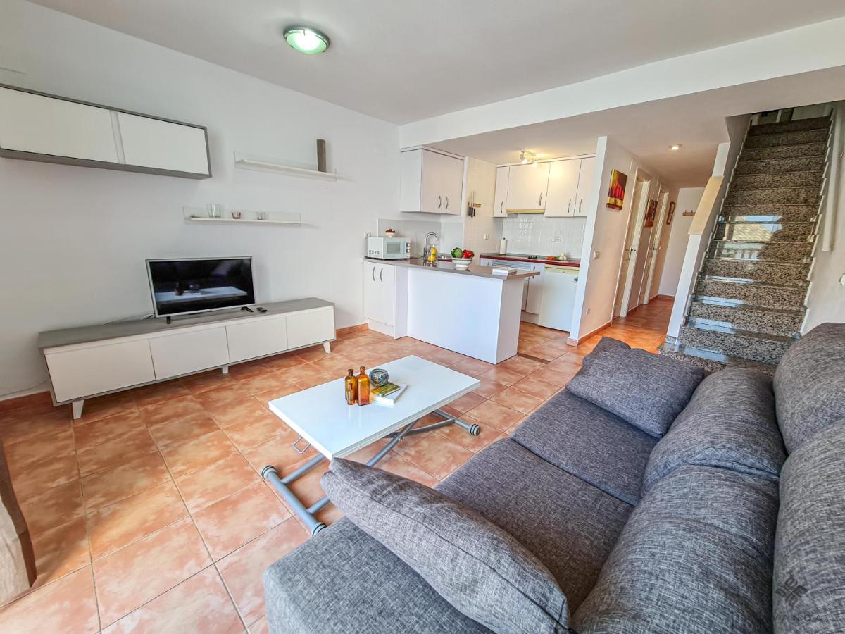 Appartamento A005 - Ático dúplex en el centro de Altea con vistas parciales al mar Esterno foto